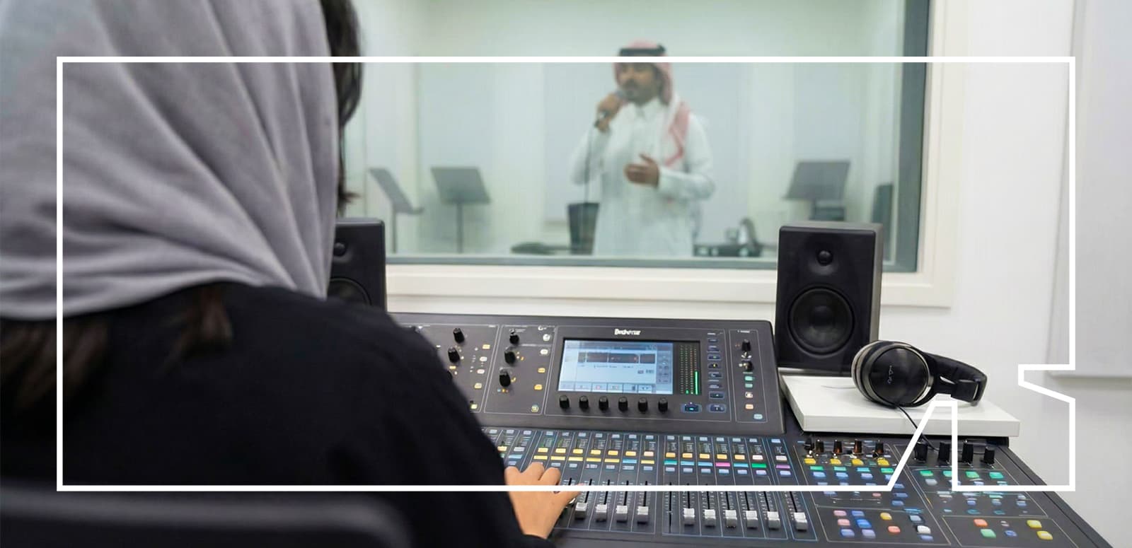 بكالوريوس صناعة الموسيقى 